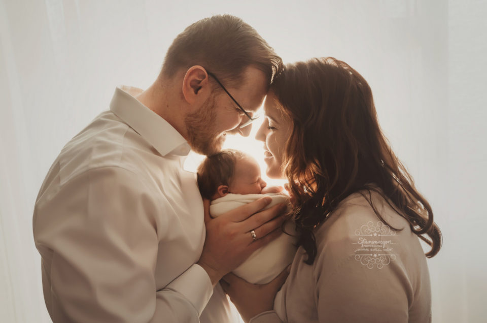 Familienfotos mit Neugeborenen